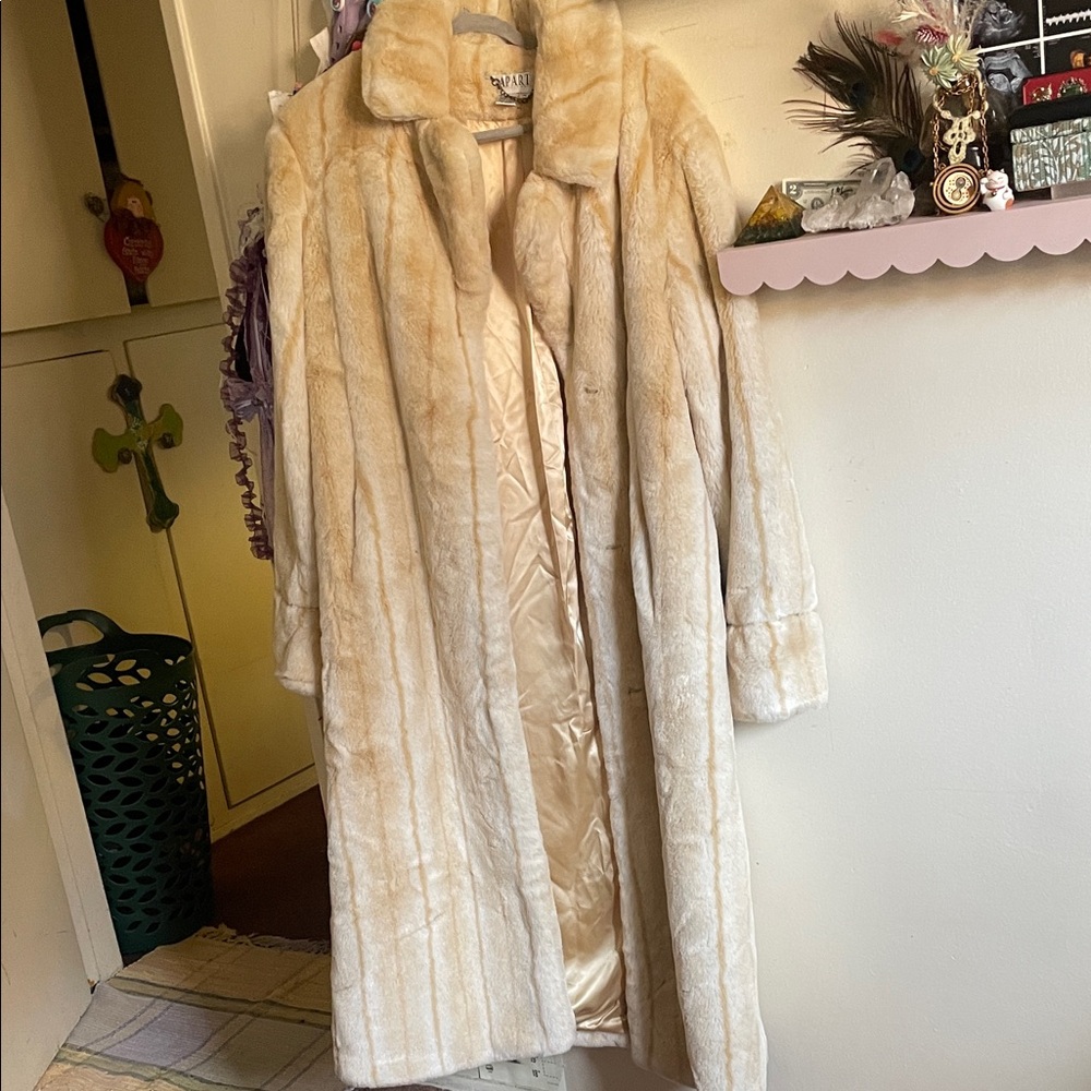 Elegant Cream Fur Coat